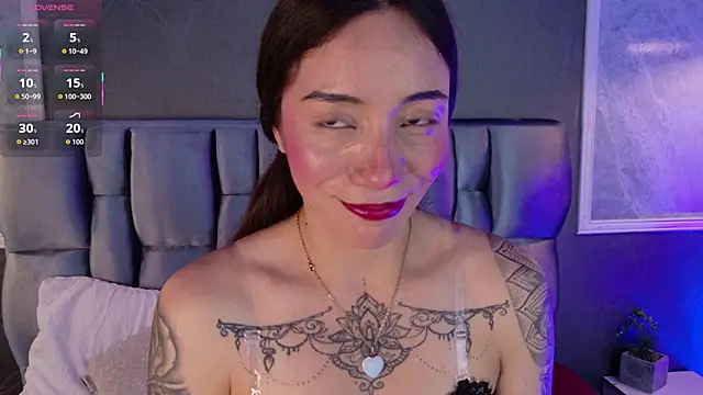 Cata Jonees online show from 06-11-26, 07:56