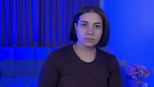 AdrianaToress online show from 05-14-26, 05:25