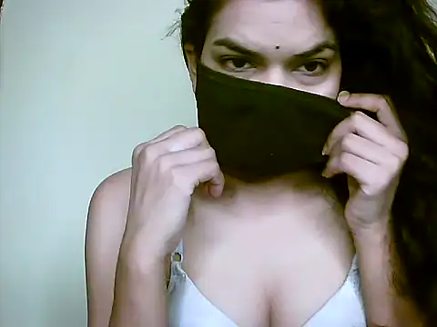 NEHA RIKA online show from 04-18-26, 12:47