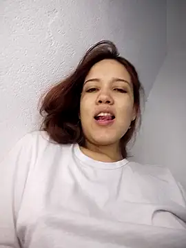 AdrianaFrank online show from 04-23-26, 07:27