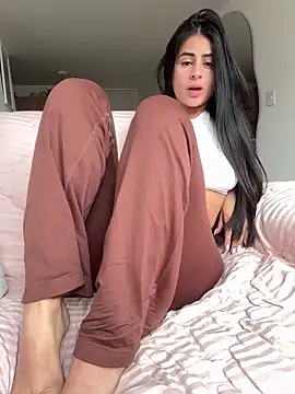 Snapshot of lunasex06 chatting on 05-05-26, 01:30 lunasex06 online show from 05-05-26, 01:30