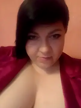 Snapshot of LeraSwan33 chatting on 04-13-26, 05:35 LeraSwan33 online show from 04-13-26, 05:35