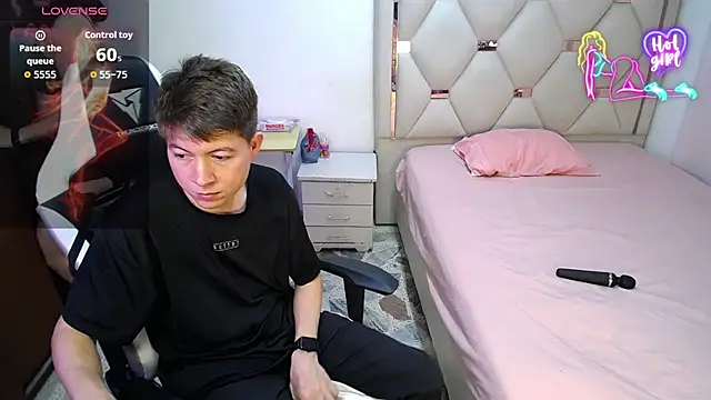 Zoe and jackk  online show from 04-18-26, 08:31