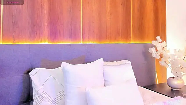  Megan Angel  online show from 04-15-26, 03:30