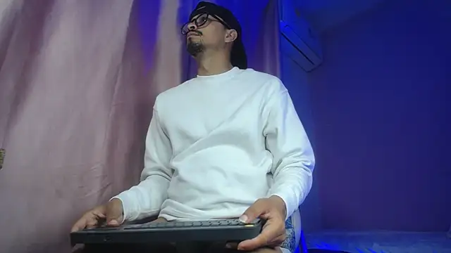 Amir guy  online show from 05-02-26, 11:59