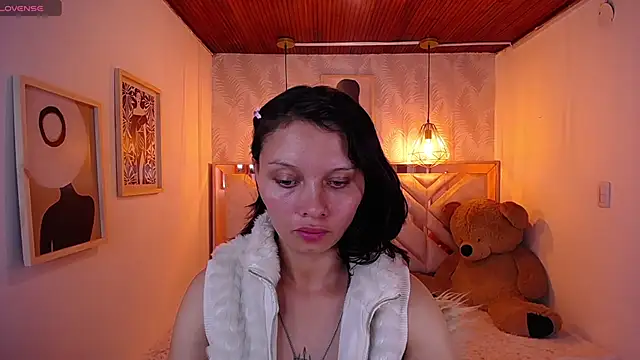 ahmy  online show from 04-25-26, 08:06