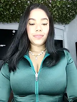 BrendaBloom  online show from 05-07-26, 02:50