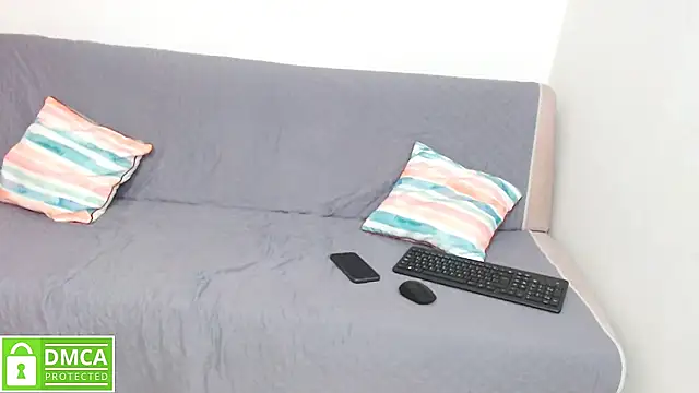 Snapshot of Denzel_Ass26 chatting on 05-01-26, 10:47 Denzel Ass26 online show from 05-01-26, 10:47