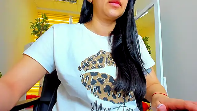 Tianniaa online show from 04-25-26, 09:23