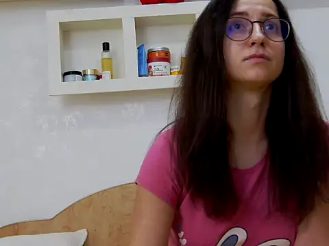 KarolDolly05 online show from 04-11-26, 02:54