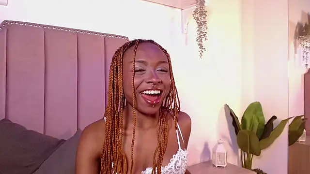 Midnigth bluee online show from 04-15-26, 04:08