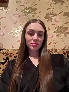 AlinaLove3213 online show from 05-17-26, 08:38
