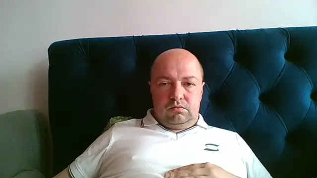 Luceriusbigass online show from 05-16-26, 06:32