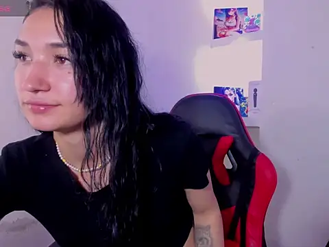 Snapshot of Noah_carter16 chatting on 04-08-26, 11:43 Noah carter16 online show from 04-08-26, 11:43