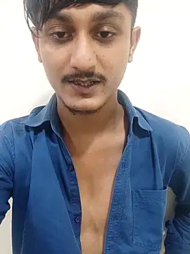 ROMEO JULIET0022 online show from 04-15-26, 09:15