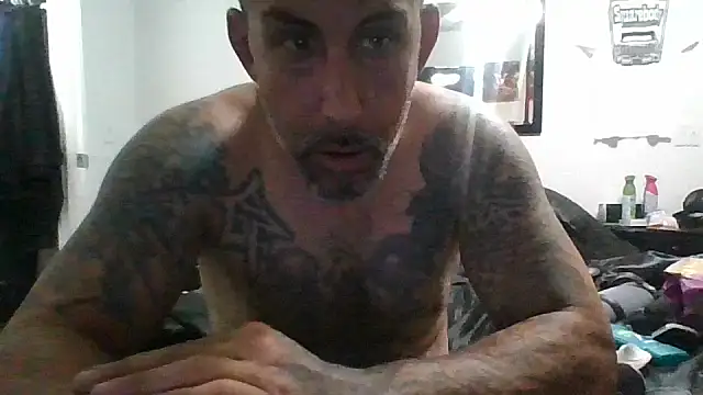 Snapshot of tenser59 chatting on 05-25-26, 08:04 tenser59 online show from 05-25-26, 08:04