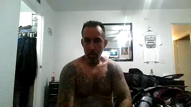 Snapshot of tenser59 chatting on 05-26-26, 08:10 tenser59 online show from 05-26-26, 08:10