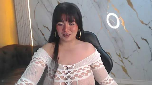 Snapshot of Sasha_tf chatting on 06-14-26, 01:02 Sasha tf online show from 06-14-26, 01:02