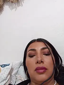 Snapshot of Antonella-corruso chatting on 06-07-26, 03:43 Antonella-corruso online show from 06-07-26, 03:43