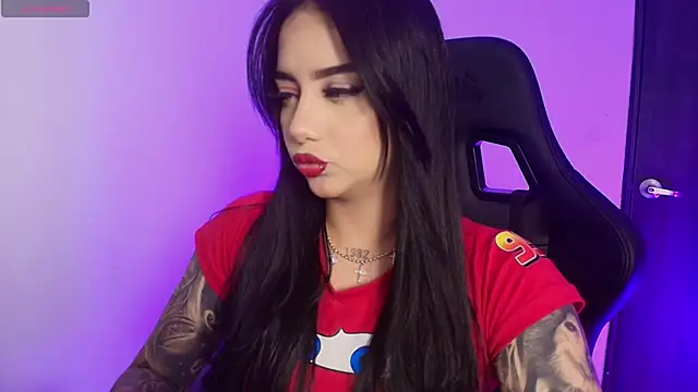 Snapshot of Megan_jacksonn_ chatting on 06-21-26, 03:20 Megan jacksonn online show from 06-21-26, 03:20