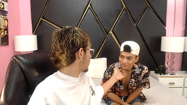 Snapshot of Juan_saul1 chatting on 04-23-26, 10:36 Juan saul1 online show from 04-23-26, 10:36