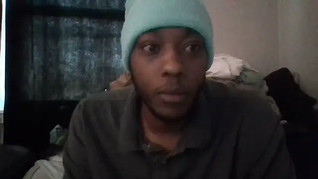 Snapshot of zdaddymm chatting on 04-11-26, 12:53 zdaddymm online show from 04-11-26, 12:53