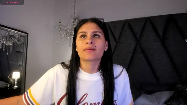 Snapshot of Cleopattra chatting on 07-03-26, 08:04 Cleopattra online show from 07-03-26, 08:04
