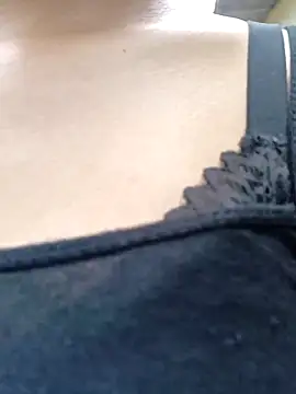 mia0033 online show from 04-09-26, 03:06