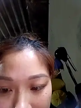 mia0033 online show from 04-12-26, 11:04