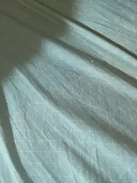 Pink-Tip-Bunny online show from 04-12-26, 09:58