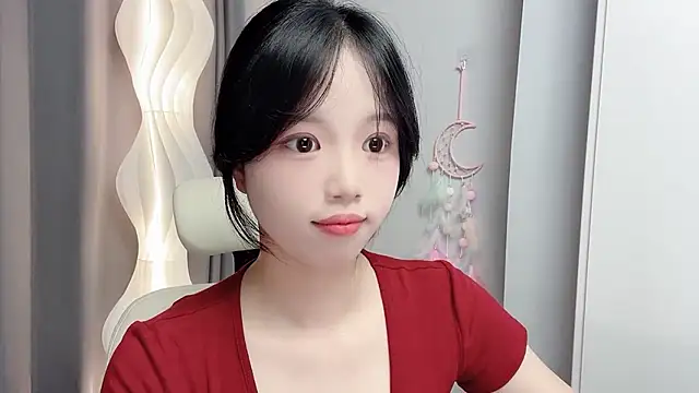 Snapshot of Xiaoqing00 chatting on 06-09-26, 05:30 Xiaoqing00 online show from 06-09-26, 05:30