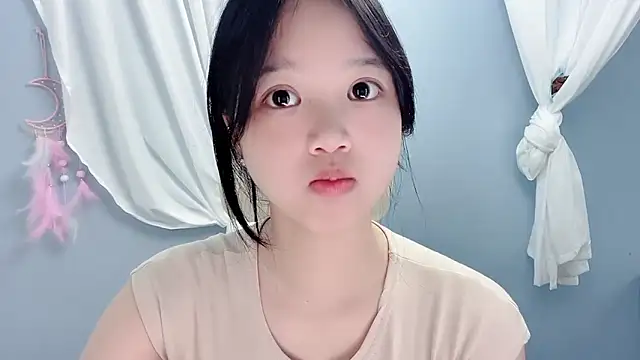 Snapshot of Xiaoqing00 chatting on 06-24-26, 04:55 Xiaoqing00 online show from 06-24-26, 04:55