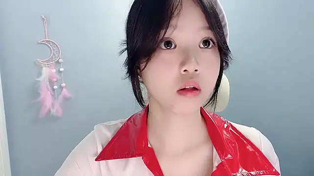 Snapshot of Xiaoqing00 chatting on 07-01-26, 05:20 Xiaoqing00 online show from 07-01-26, 05:20
