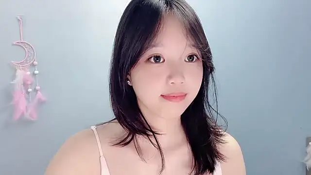 Snapshot of Xiaoqing00 chatting on 07-02-26, 10:54 Xiaoqing00 online show from 07-02-26, 10:54