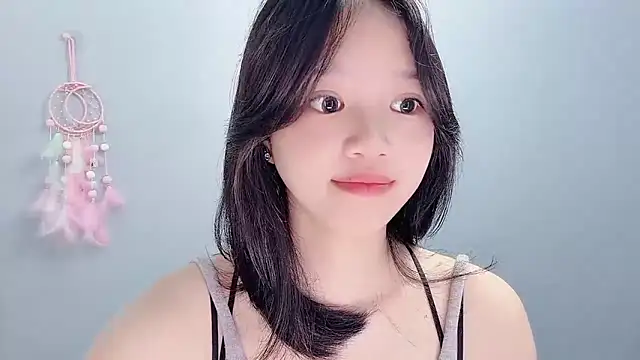 Snapshot of Xiaoqing00 chatting on 07-06-26, 04:20 Xiaoqing00 online show from 07-06-26, 04:20