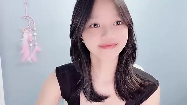 Snapshot of Xiaoqing00 chatting on 07-07-26, 06:47 Xiaoqing00 online show from 07-07-26, 06:47