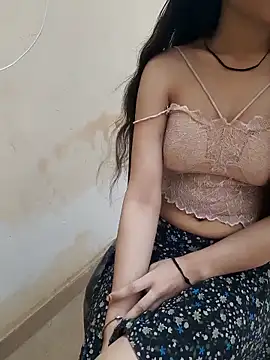 Snapshot of Baby-Doll_ chatting on 04-18-26, 04:16 Baby-Doll online show from 04-18-26, 04:16