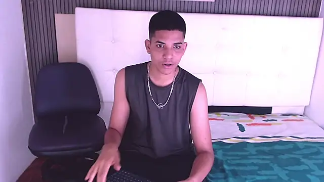 Snapshot of Lukaz_Caballero chatting on 05-24-26, 01:54 Lukaz Caballero online show from 05-24-26, 01:54