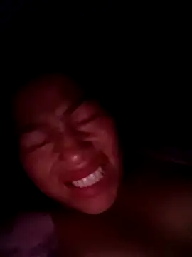 gatita2303 online show from 04-14-26, 08:20