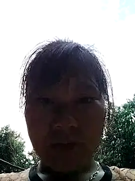 Snapshot of giahan1 chatting on 05-23-26, 10:30 giahan1 online show from 05-23-26, 10:30