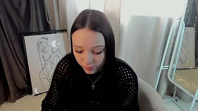 BonnieeMcKinney online show from 04-22-26, 08:28