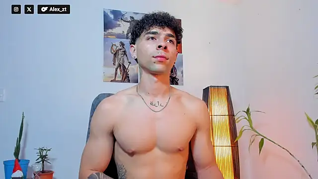 Snapshot of Alex_zt7 chatting on 07-17-26, 07:30 Alex zt7 online show from 07-17-26, 07:30