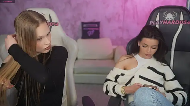 Gabriella0541 online show from 04-20-26, 03:26