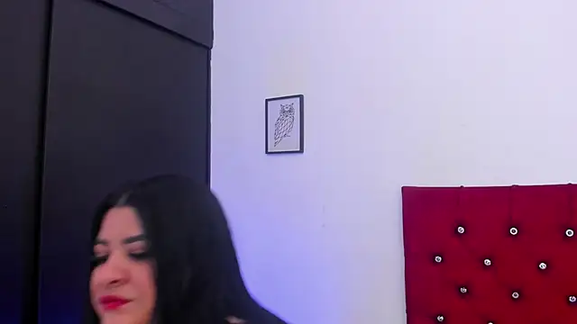 Snapshot of Katty_West chatting on 05-21-26, 07:10 Katty West online show from 05-21-26, 07:10