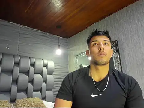 Snapshot of alangreek1 chatting on 05-11-26, 11:16 alangreek1 online show from 05-11-26, 11:16