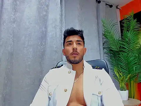 Snapshot of alangreek1 chatting on 05-27-26, 04:26 alangreek1 online show from 05-27-26, 04:26