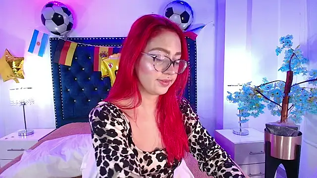 Snapshot of Amelie_adams chatting on 07-02-26, 11:16 Amelie adams online show from 07-02-26, 11:16