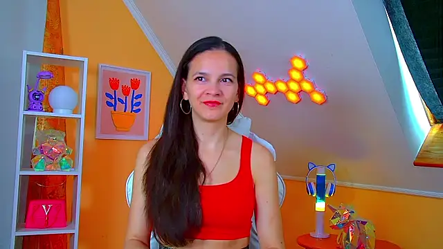 LeonaLane online show from 05-07-26, 06:30
