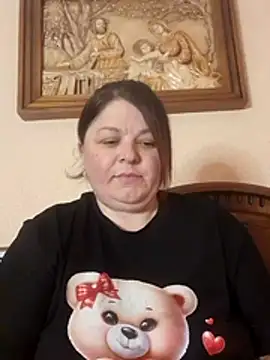 Snapshot of Dear_Natalia chatting on 04-29-26, 04:05 Dear Natalia online show from 04-29-26, 04:05
