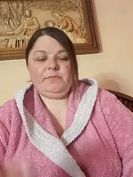 Snapshot of Dear_Natalia chatting on 05-05-26, 04:09 Dear Natalia online show from 05-05-26, 04:09